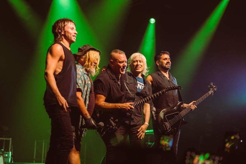 Noches Del Lunario: Massacre &amp; Catupecu